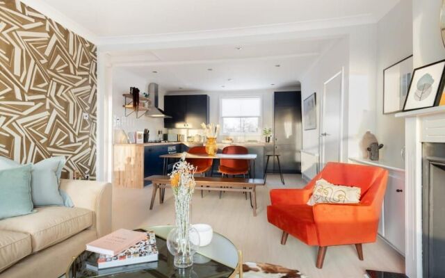 The Stoke Newington Common - Modern & Bright 3BDR Apartment
