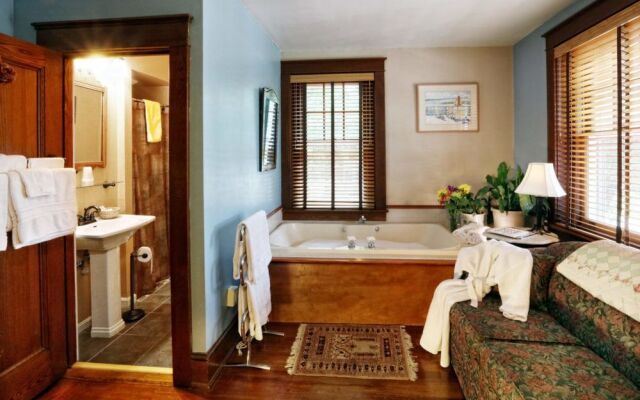 Australian Walkabout Inn B & B