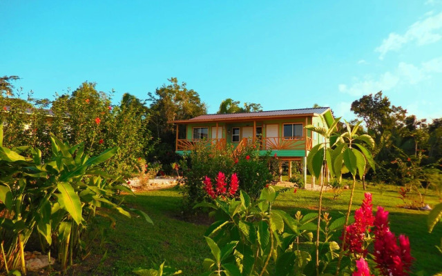 Juntos Cottages