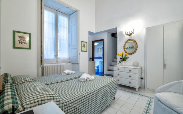 Upscale Central Amalfi Apartment In 19th-century Building