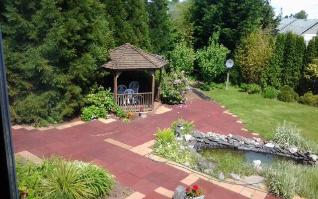 Airport Bed & Breakfast Victoria BC