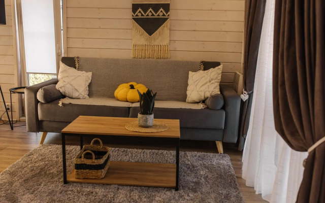 Гостевой дом Юрьево Home (Хоум) Софийская 18В