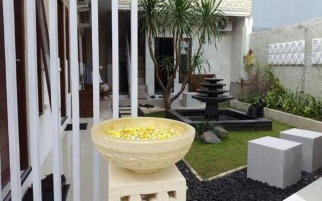 Adelia Residence