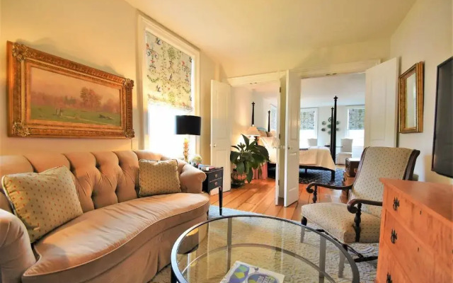 34 State Historic Luxury Suites