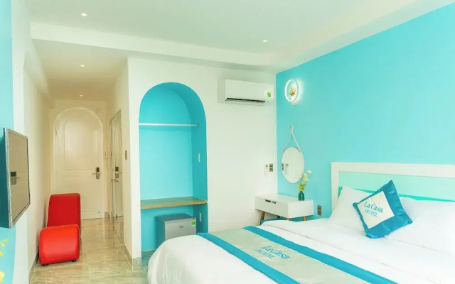 La Casa Hotel