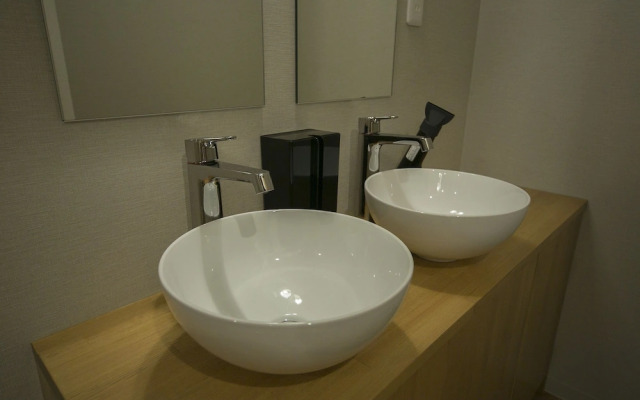 The Workaholic Hostel Ueno