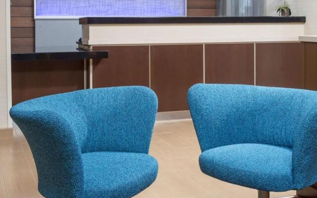 Fairfield Inn & Suites Greeley