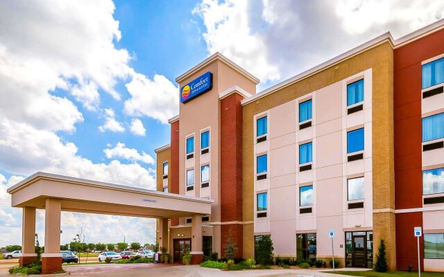 Comfort Inn & Suites - Newcastle