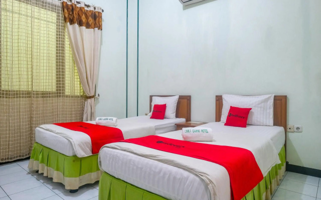 RedDoorz near XT Square Yogyakarta