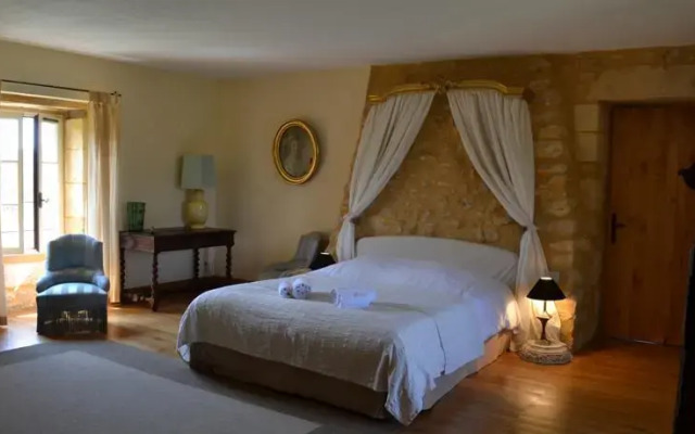 Chateaux Du Perigord Noir