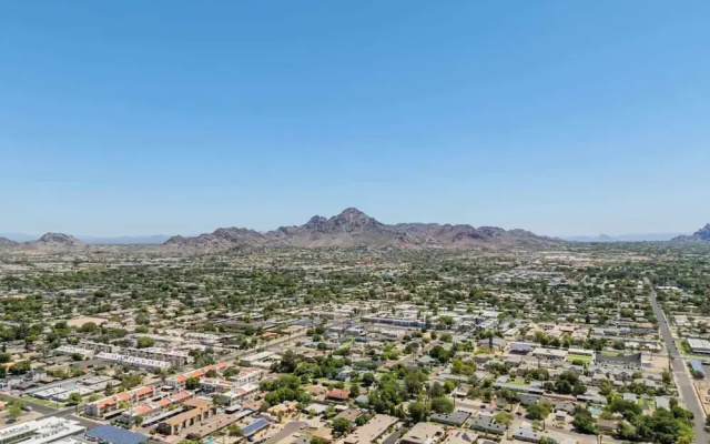 New! Blue&pink Pool Centra PHX
