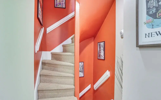 Centrally Located Philadelphia Townhome w/ Patio!