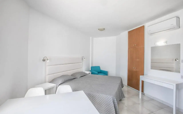 Papantonia Hotel Apartments