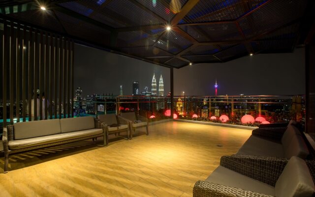 Expressionz Professional Suites by iHost Homes 2