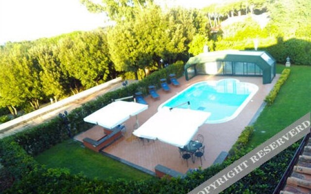 Residence Casale Mostacciano