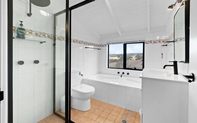 The Jindabread House