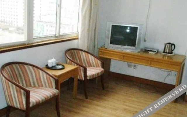 Yantai Fuhai Express Hotel