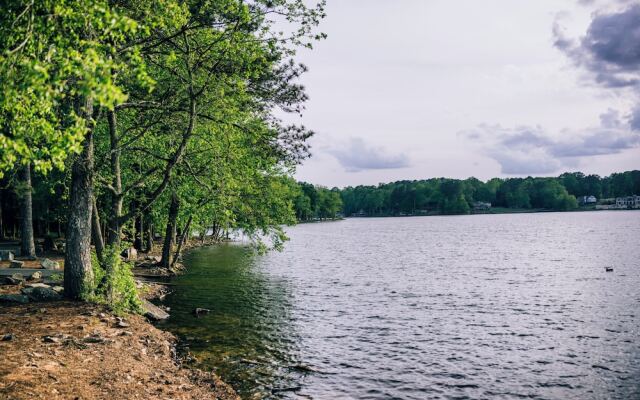 Days Inn And Suites Peachtree City