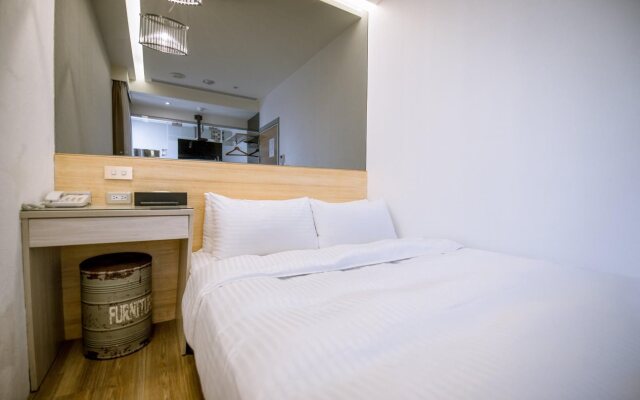 CHECK inn Express Taichung Fuxing Hall 2