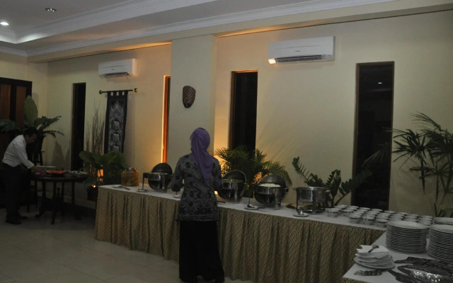 Sentana Mulia Hotel