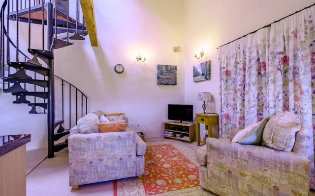 Pickle Cottage