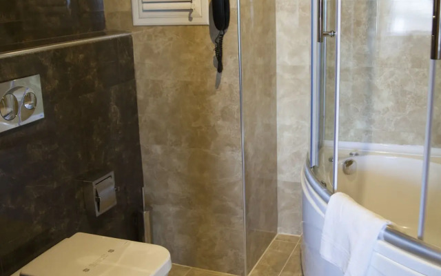 Neba Royal Hotel