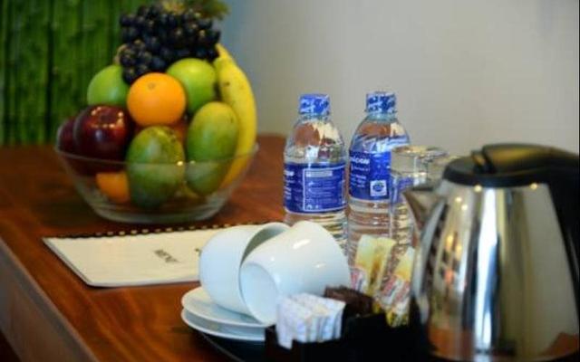 Lazaani Hotel & Restaurant