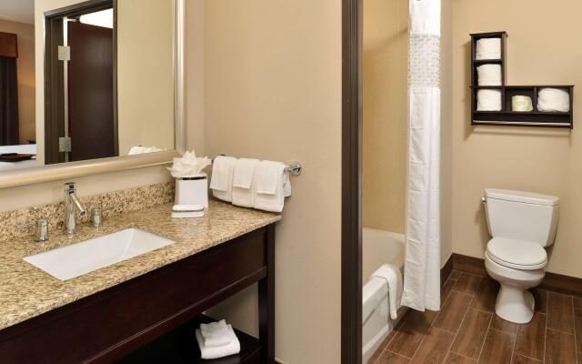 Hampton Inn & Suites Harvey/New Orleans West Bank