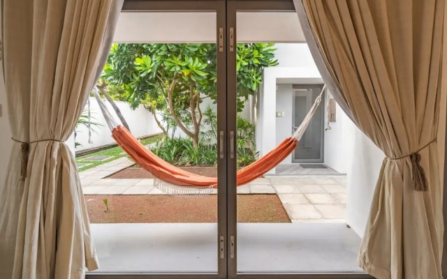 Kabalana Surf Lodge
