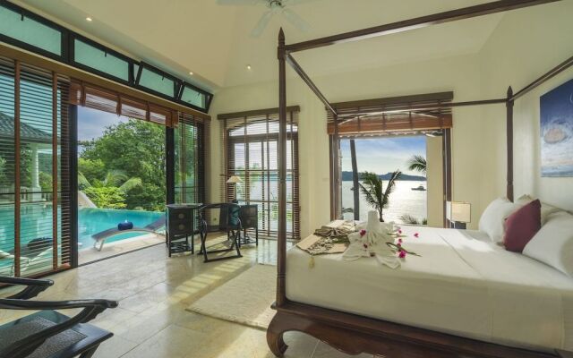 Beach Front Luxury Villa Hai Leng