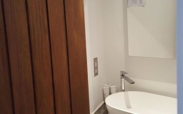 1 Bedroom Home in Notting Hill Gate