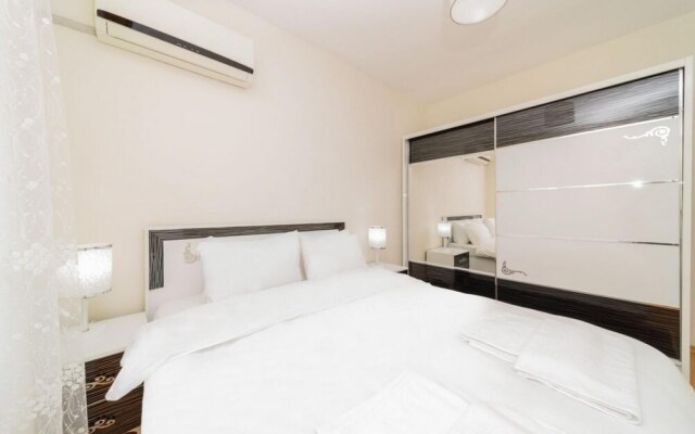 Cozy Apartment Near Mermerli Beach in Muratpasa