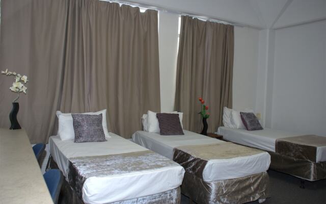 Hamilton City Inn