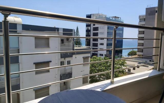 Eden Beach Apartment 411