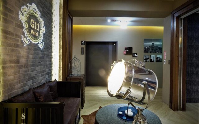 G11 Hotel