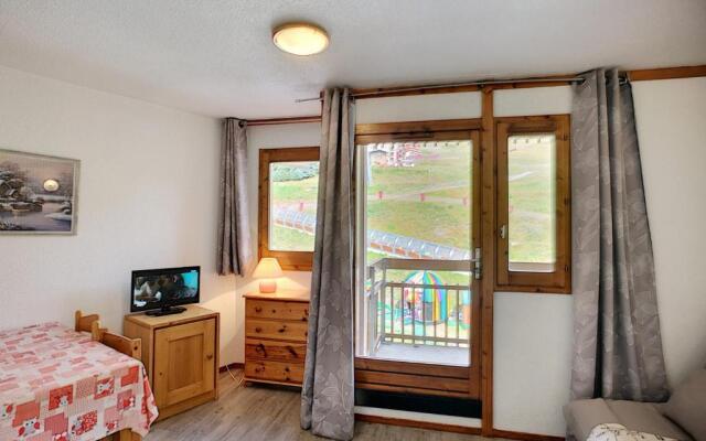 Appartement Les Menuires, 1 pièce, 4 personnes - FR-1-178-105