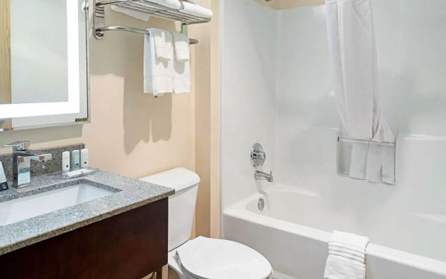 Quality Inn & Suites
