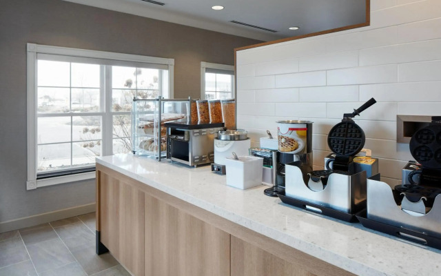 Residence Inn by Marriott Mississauga - Airport Corporate Centre West