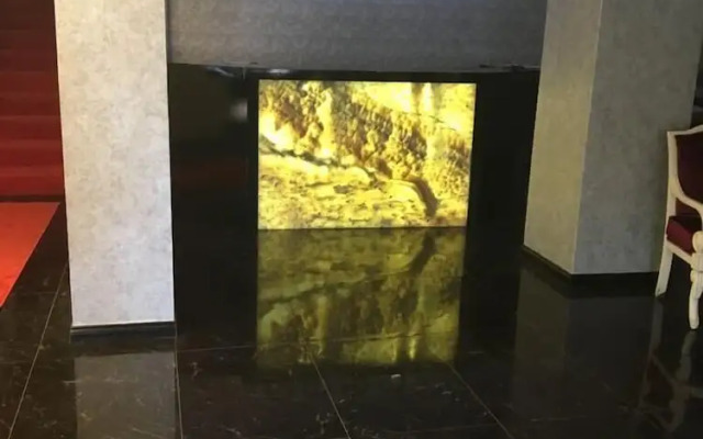 Demasus Otel