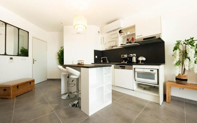 T2 – *Pratique et Business* - La Conciergerie Martinkey’s*