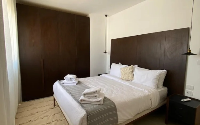 Stayr Somabay - Bay life home rentals