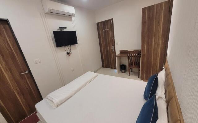 Hotel Heritage - Near Trade Center, Visa Consulate BKC