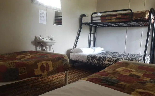 Tingle All Over Budget Accommodation