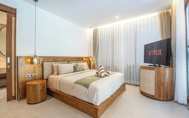 Luxury 2BR Retreat Jungle View Near Ubud Center