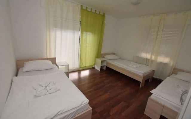 AB Apartments - Apartments Johann-Sebastian-Bach-Strasse
