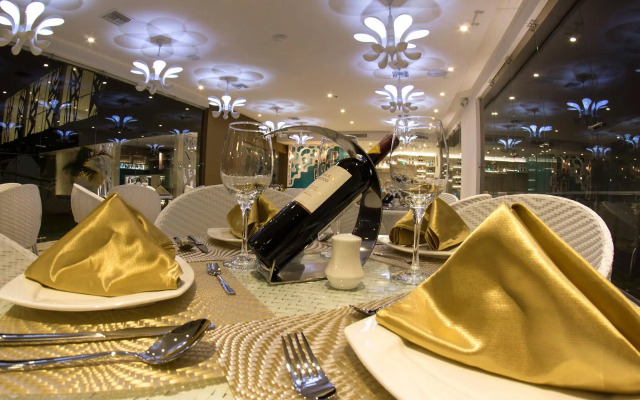 Hotel Catedral Plaza