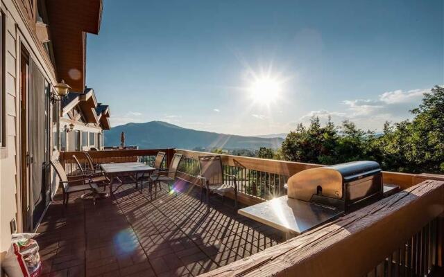 Eagles Nest Chalet