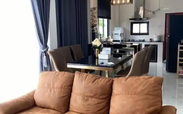 Cher Cher Pool villa