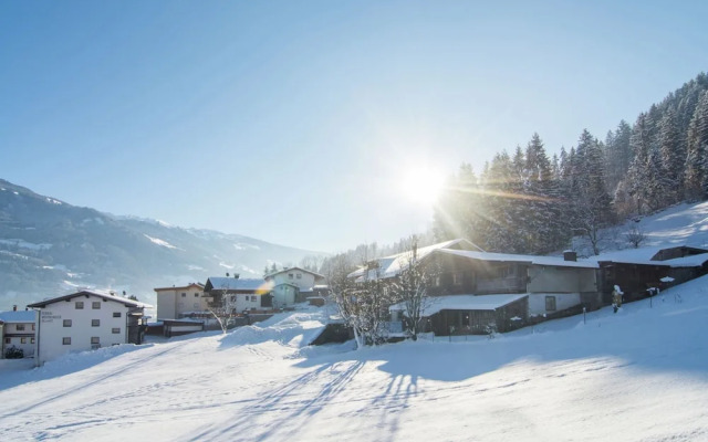 Apartment in Kaltenbach Tyrol Near the ski