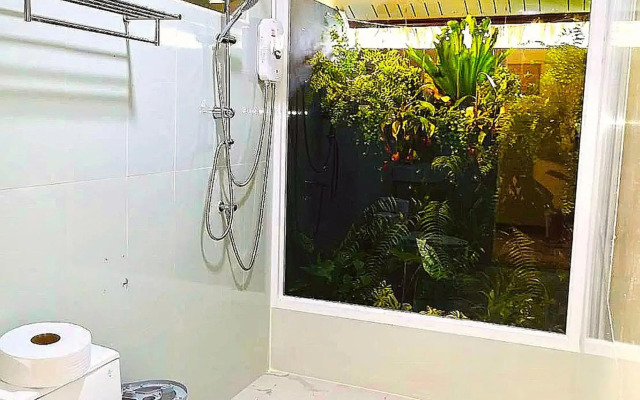 Koh Jum Resort